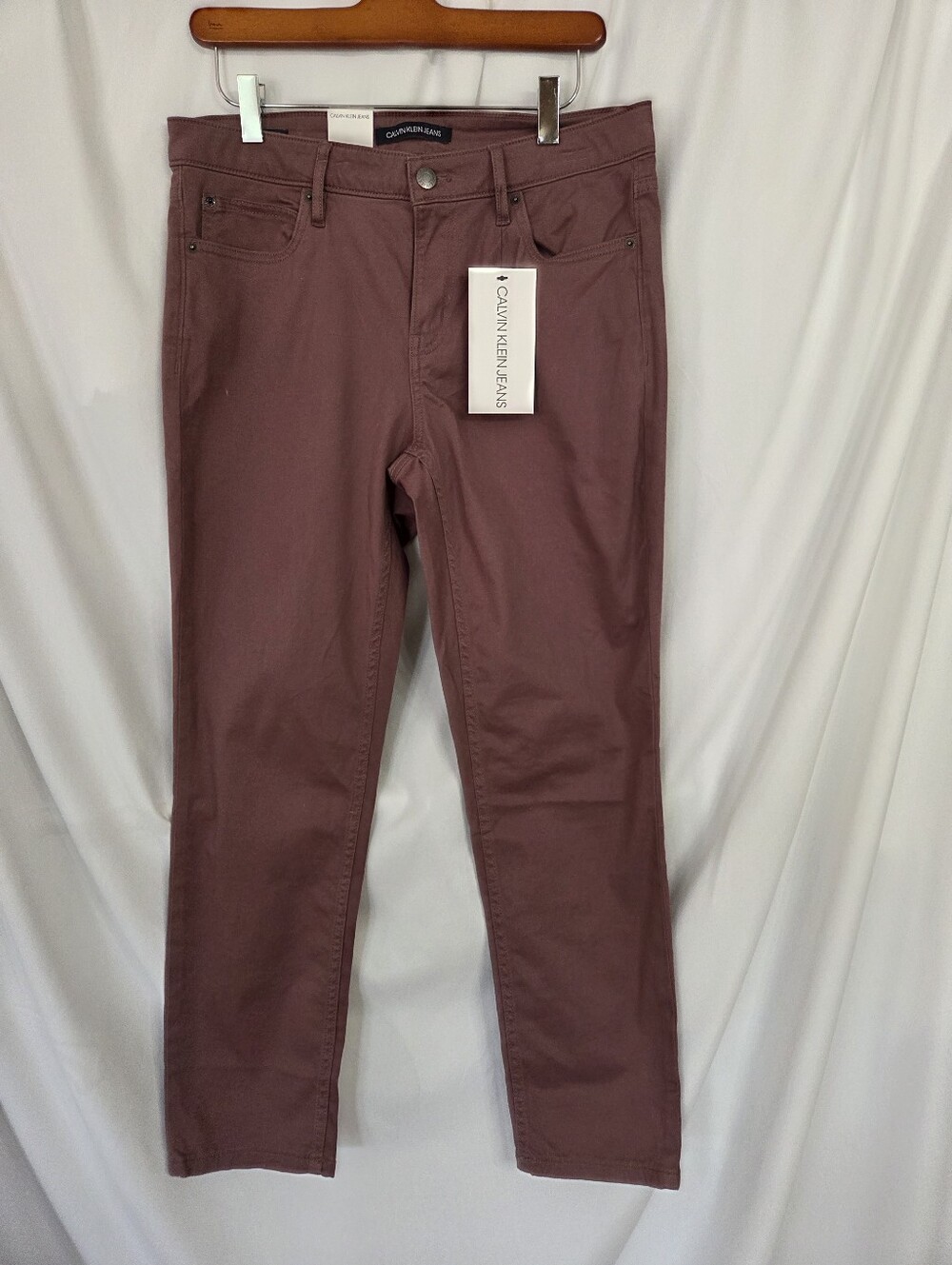 Calvin Klein NWT Ankle Cropped/ Skinny Jeans - Fall Dusty Rose Size 10